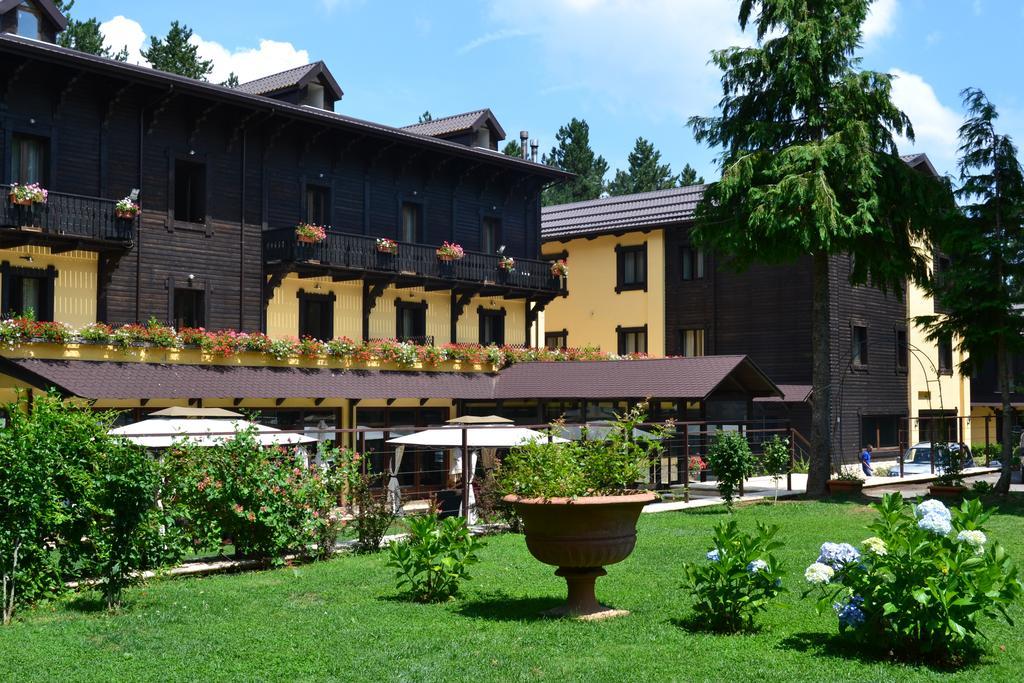 Parco Dei Pini - Sila Wellness Hotel Taverna  Exterior photo